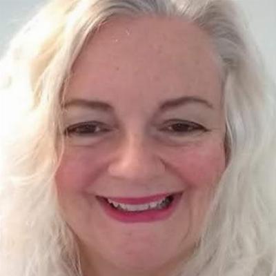 Lindy Summers
