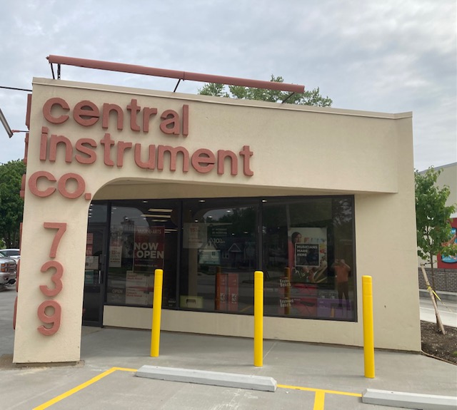 Store Image